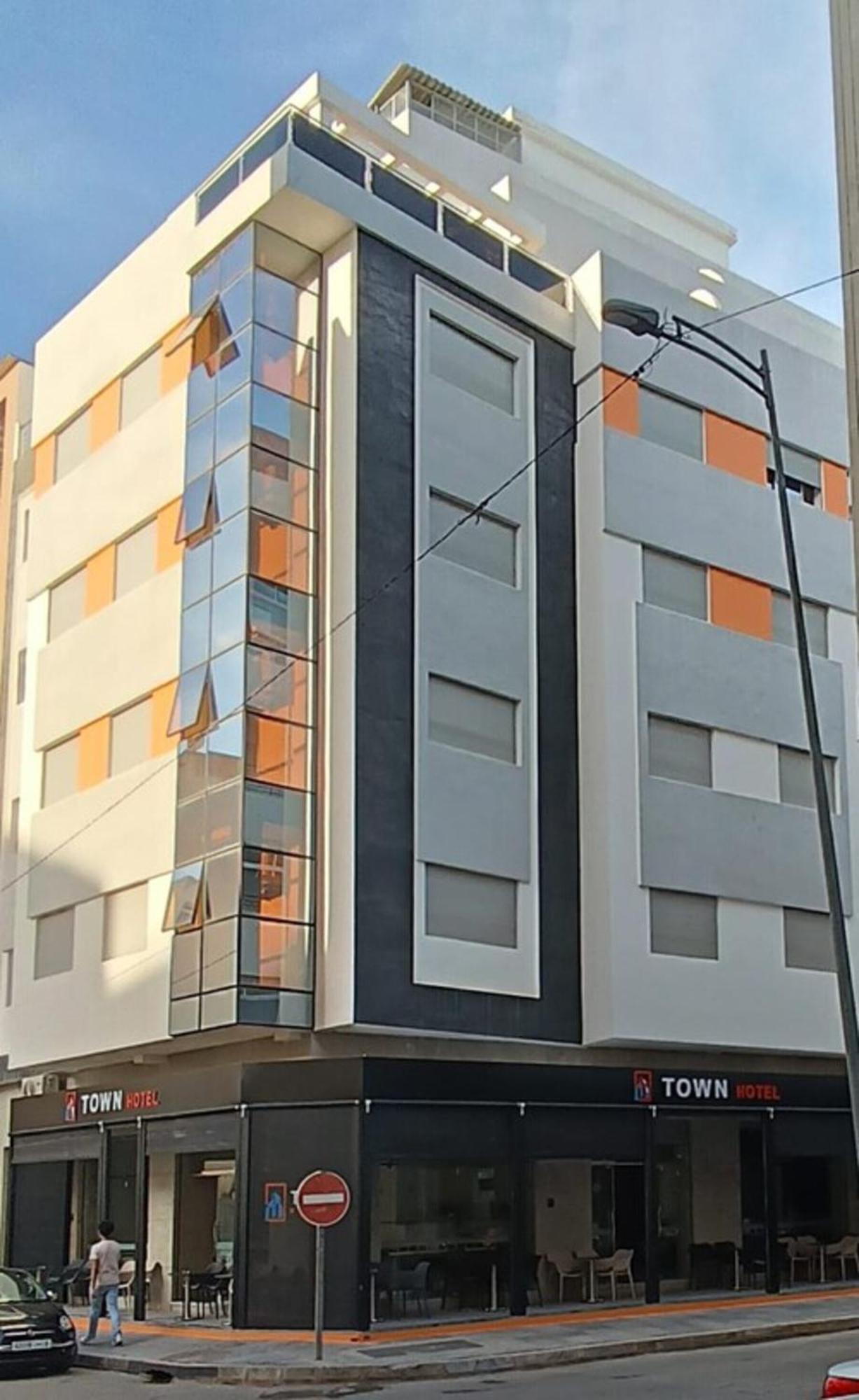 Town Hotel Кенитра Экстерьер фото